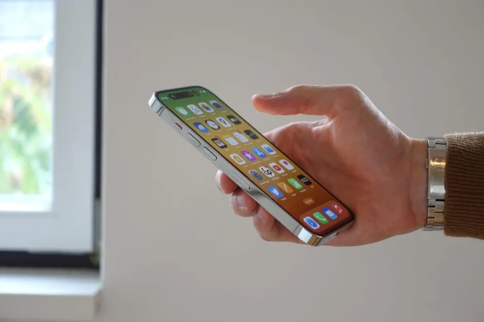 iPhone