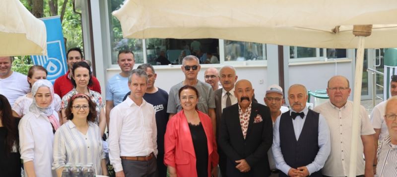 Huzurevi’nde kermes coşkusu