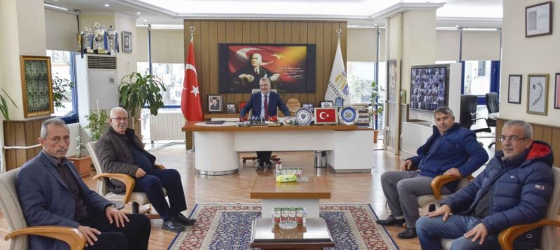 Karacabey Muhtarlar Derneğinin yeni yönetiminden Başkan Özkan