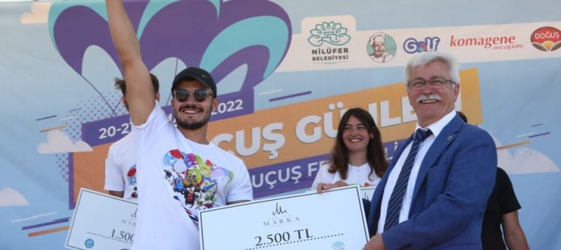 “Uni Uçuş Günleri”nde dereceye girenler ödüllendirildi